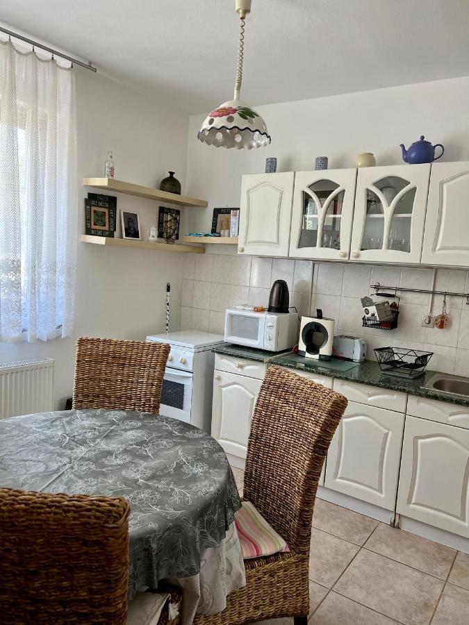 Orosz Apartmanház Gyula Apartman Kültér fotó