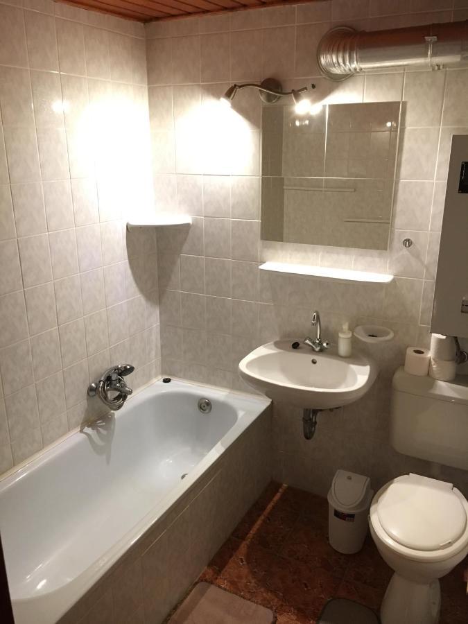 Orosz Apartmanház Gyula Apartman Kültér fotó